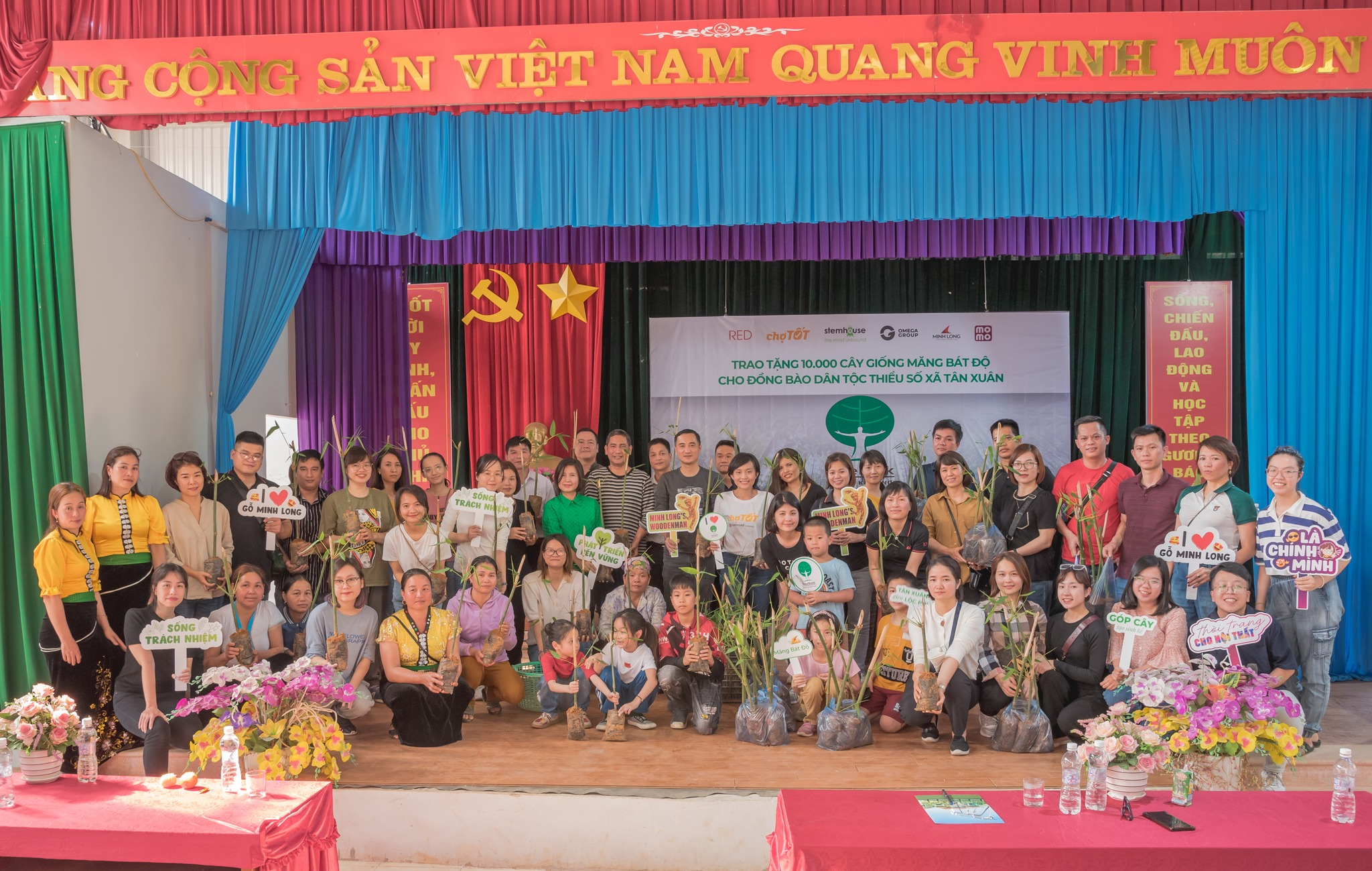 [Vietnamese Blog] Chợ Tốt vinh dự nhận giải thưởng Top 50 Doanh nghiệp Phát triển Bền vững 2023
