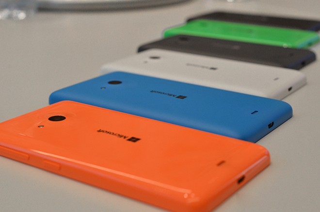 Lumia thu hút khác hàng với màu sắc đa dạng. Ảnh: doisongphapluat.com