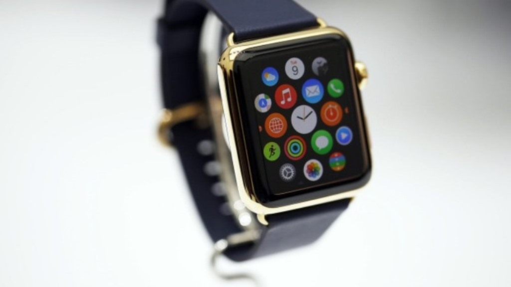 Với vô số tính năng độc đáo trong một thiết bị vô cùng nhỏ gọn, giá bán Apple Watch khá cao. Nguồn: tinmoi.com