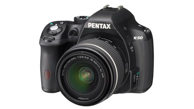 Pentax K50 (Ảnh: techradar.com)