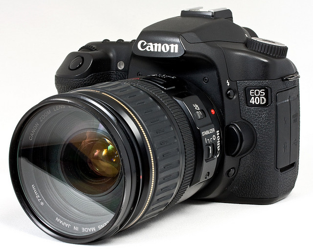 Canon EOS 40D. Ảnh: flickr.com