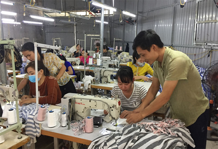Tuyển dụng nguồn nhân lực chất lượng khi mở xưởng may gia công Tuyển dụng nguồn nhân lực chất lượng khi mở xưởng may gia công