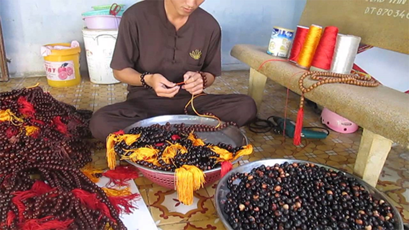 Có nhiều cách để tìm việc nhận hàng gia công về nhà làm Có nhiều cách để tìm việc nhận hàng gia công về nhà làm