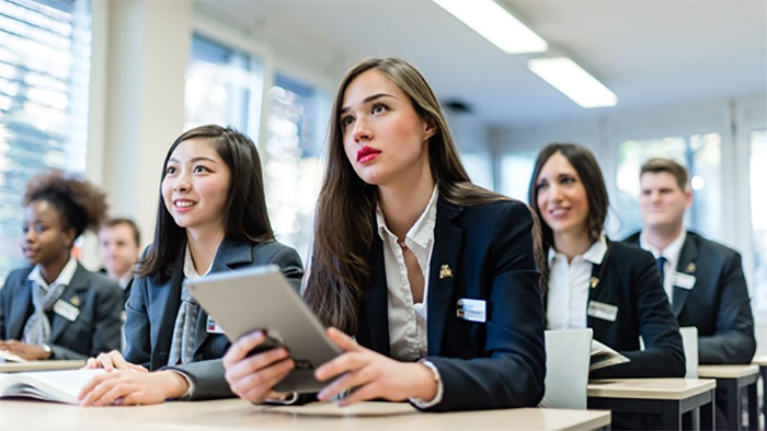Nhiều trường đào tạo quản lý nhà hàng khách sạn cho sinh viên theo học Nhiều trường đào tạo quản lý nhà hàng khách sạn cho sinh viên theo học