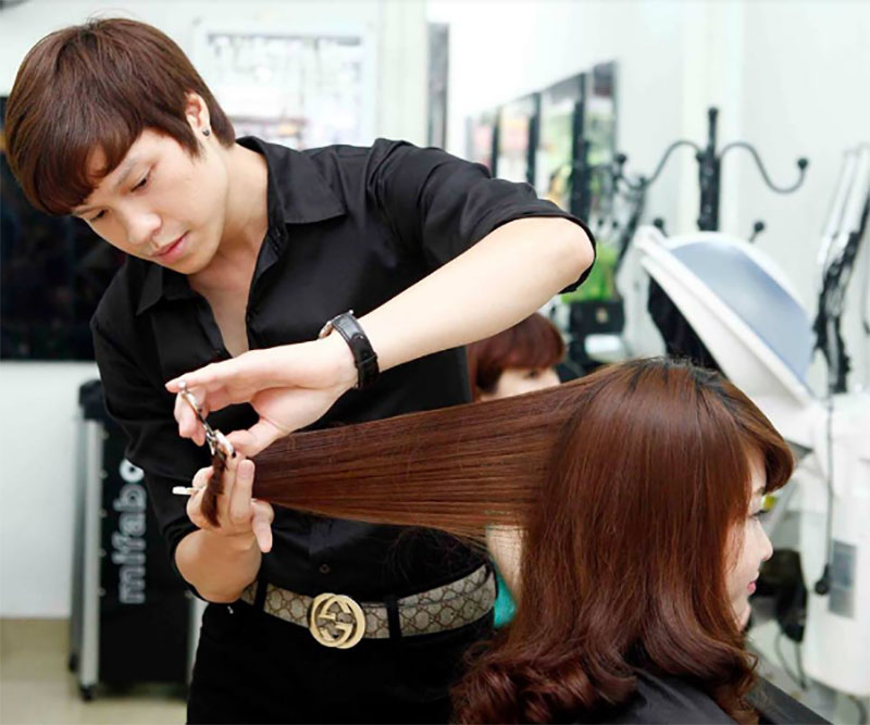 Học nghề cắt tóc nam nữ bao lâu thì ra nghề  Trường Trung Cấp Ý Việt