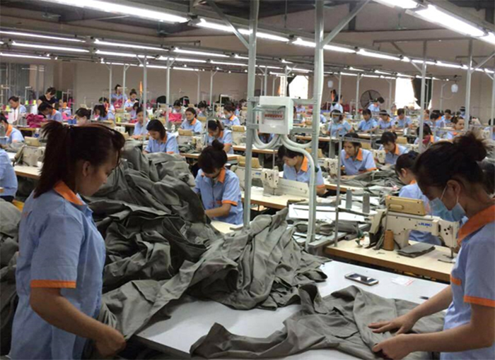 Nên chọn những nguồn hàng may gia công đảm bảo tính thời trang Nên chọn những nguồn hàng may gia công đảm bảo tính thời trang