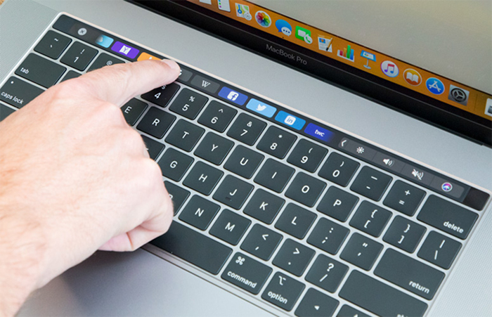 Với cấu hình và giá bán hiện tại thì MacBook Pro 2018 không phải là một máy tính xách tay phổ thông