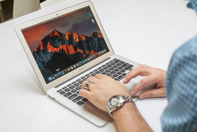 Cấu hình Macbook Air 2017 – 5 ưu điểm đáng để đầu tư Cấu hình Macbook Air 2017