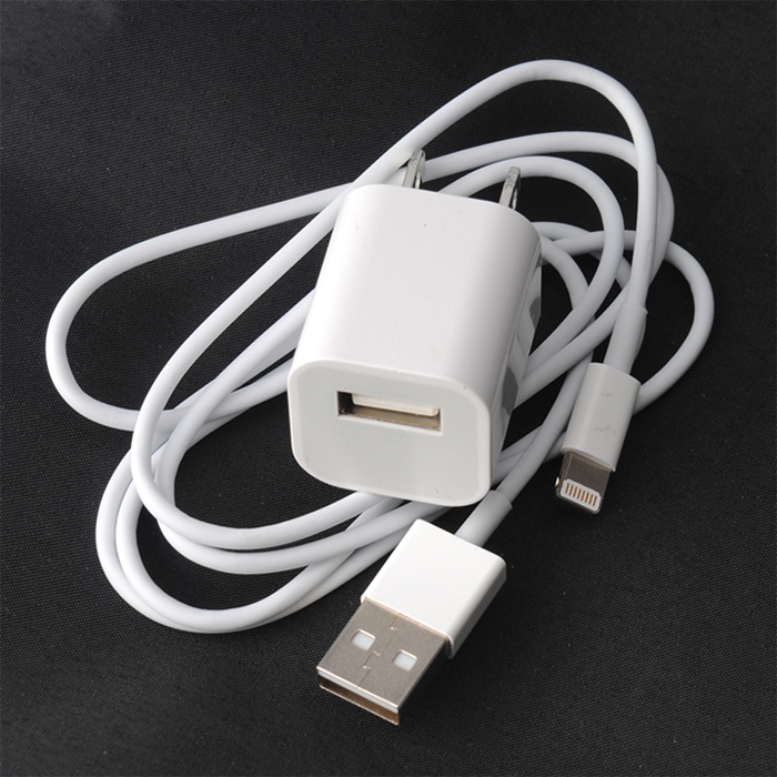 Kiểm tra củ sạc và dây sạc iPhone xem đó có phải là lý do khiến sạc máy không lên nguồn Kiểm tra củ sạc và dây sạc iPhone xem đó có phải là lý do khiến sạc máy không lên nguồn