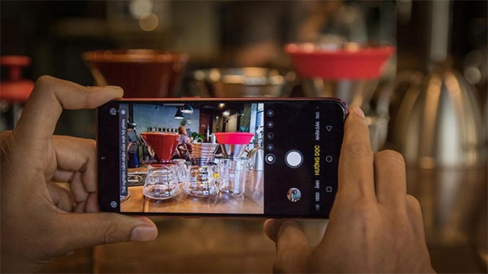 Oppo F9 - điện thoại lý tưởng để selfie Oppo F9 - điện thoại lý tưởng để selfie