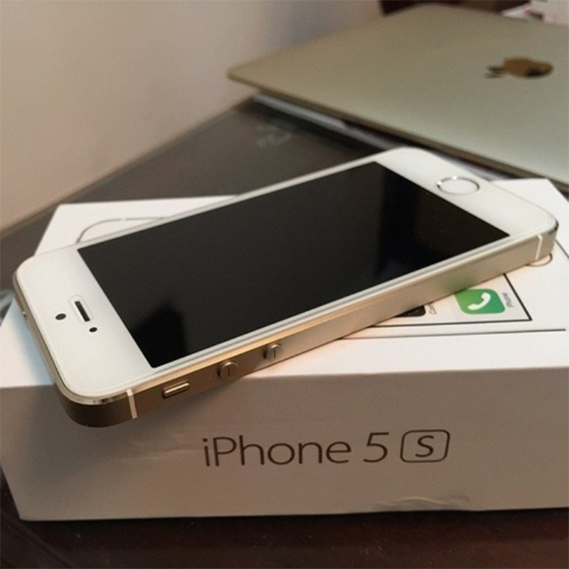 iPhone 5S cùng iPhone giá rẻ xuất hiện tại Việt Nam