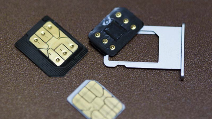 Sim iPhone X bị hư gây lỗi sóng yếu Sim iPhone X bị hư gây lỗi sóng yếu
