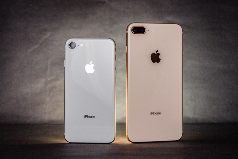 So sánh iPhone 7 Plus vs iPhone 8 Plus: Mua con nào khi giá đang quá hời