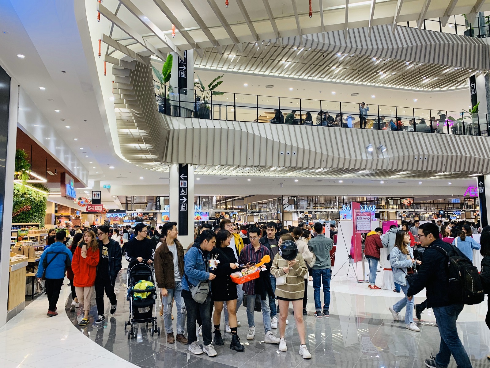 Aeon Mall Hà Đông tuyển dụng