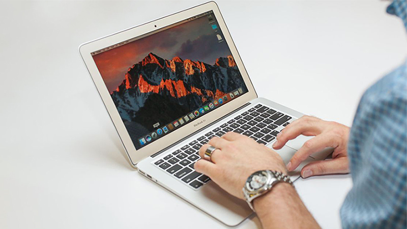 macbook air 2017 cũ giá rẻ