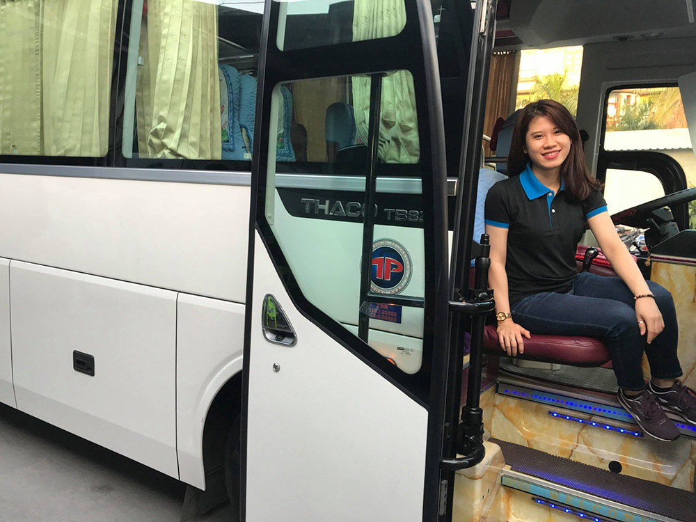 Tuyển lái xe du lịch 24 chỗ