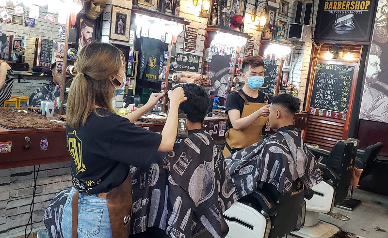 Thợ phụ làm tóc nam tại Gò Vấp
