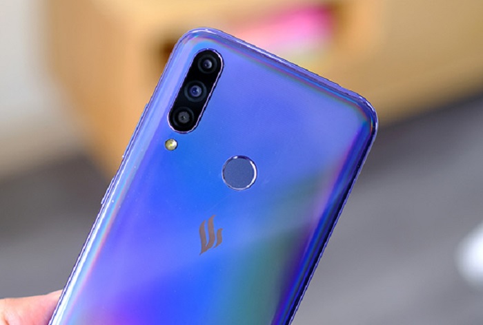 điện thoại cho người lớn tuổi