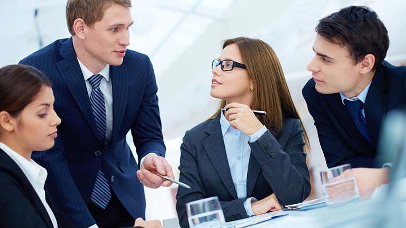 Quan sát qua ánh mắt