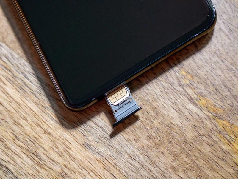 điện thoại không nhận sim