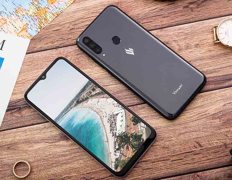 Điểm nổi bật nhất của chiếc điện thoại giá rẻ này chính là cụm camera ấn tượng với khả năng chụp ảnh đỉnh cao.
