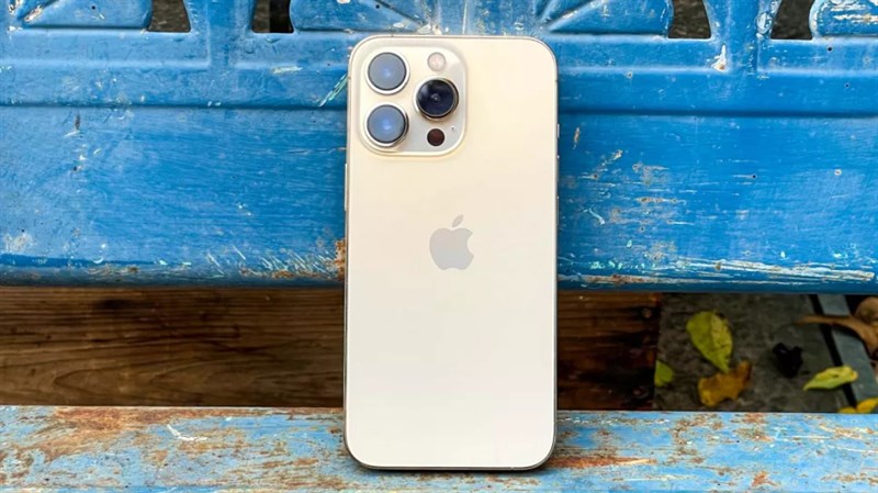 Đánh giá chi tiết camera iPhone 13 Pro và một số cách bảo vệ camera camera iPhone 13 Pro