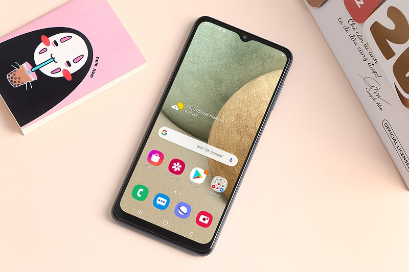điện thoại Samsung tầm trung