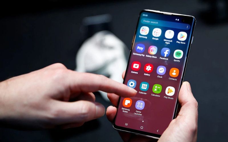 Điện thoại Samsung bị đơ không tắt nguồn được