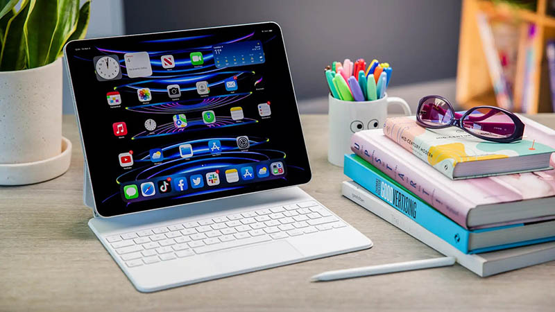 Apple iPad Pro có cấu hình mạnh tương tự một chiếc laptop nhỏ gọn