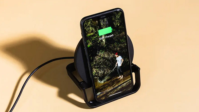 So sánh OPPO Reno 8 và iPhone 11 Pro Max