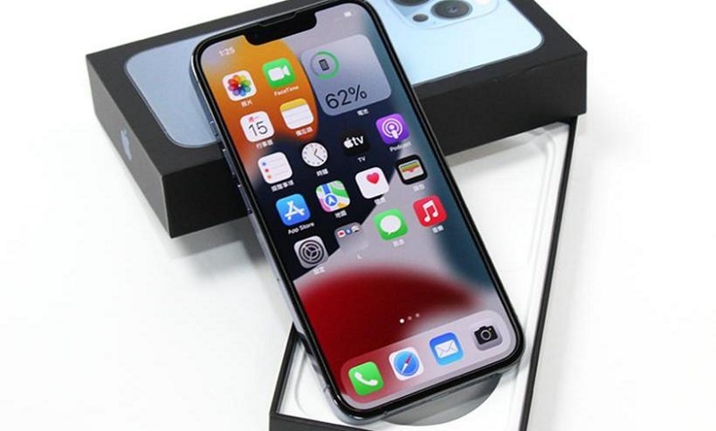 Giá bán của điện thoại iPhone 13 Pro Max chênh lệch khác nhau tùy theo phiên bản, chất lượng và địa chỉ bán