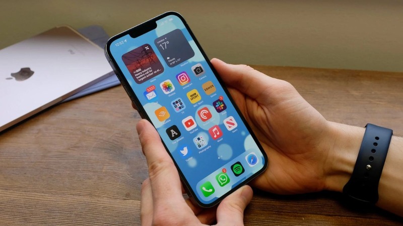 iPhone 13 Pro Max bị lỗi màn hình