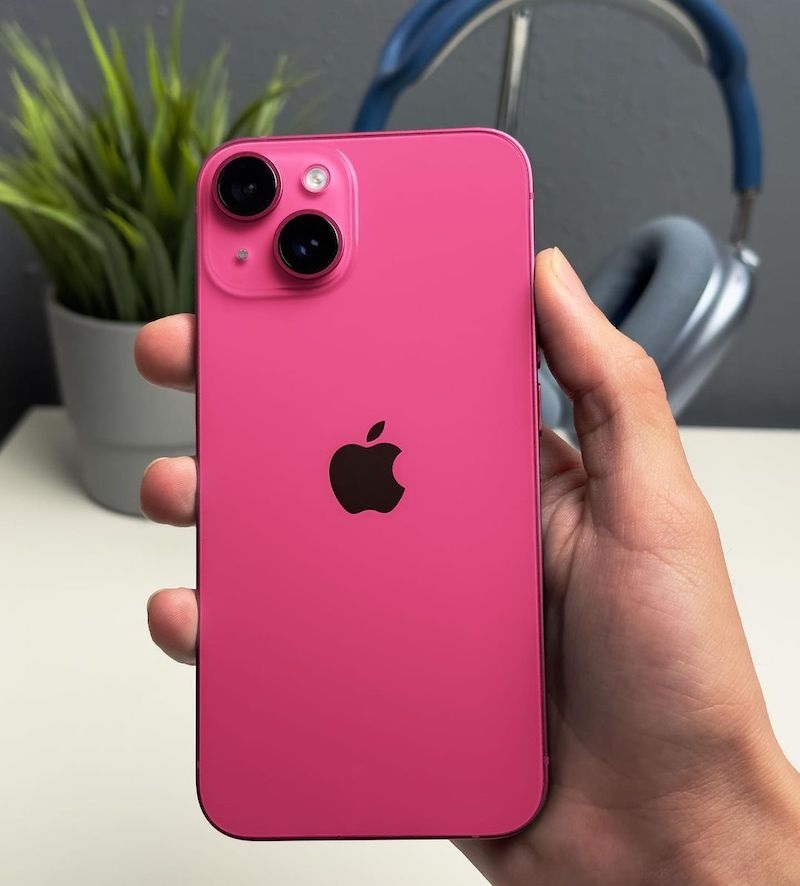 Màu hồng đặc biệt và cuốn hút của điện thoại iPhone 15 Pro