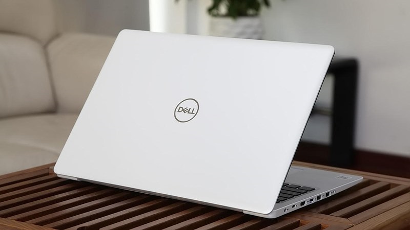 Chia sẻ các dòng laptop Dell cấu hình mạnh, mỏng nhẹ, giá rẻ và pin lâu