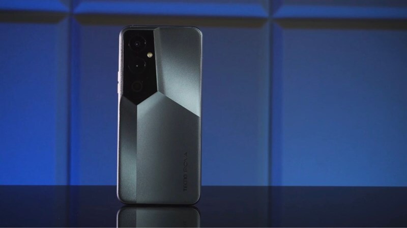 Tecno Pova 4 Pro và Redmi Note 11