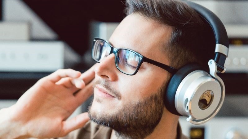 Những mẹo mua tai nghe cũ đơn giản nhất