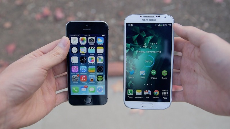 iPhone 5S cũ vs Samsung S4