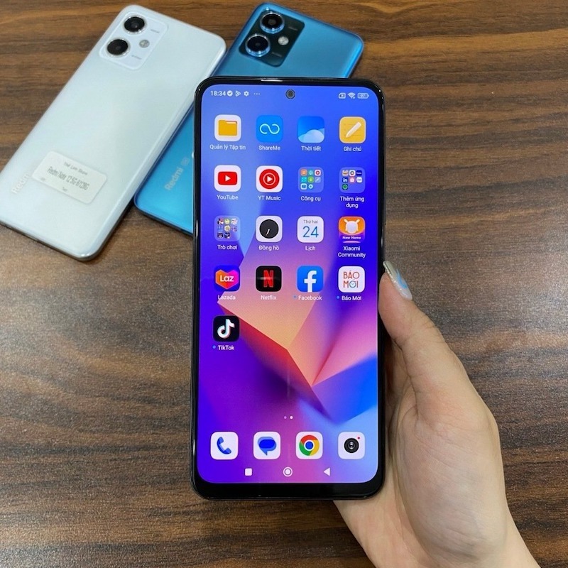 Redmi Note 12 sở hữu màn hình AMOLED 6.67 inch