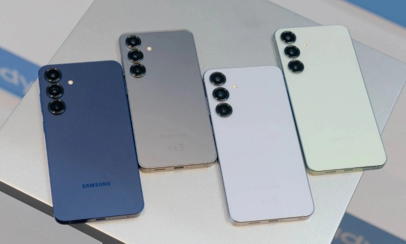 Nếu không kiểm tra cẩn thận, bạn có thể gặp rủi ro như mua phải máy lỗi, thiết bị đã bị thay linh kiện kém chất lượng hoặc thậm chí là hàng không rõ nguồn gốc