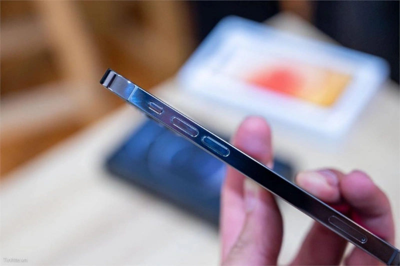 Người mua nên kiểm tra kỹ iPhone 13 Pro Max cũ trước khi quyết định