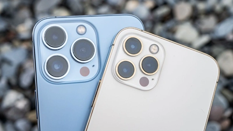 So sánh 12 Pro và 13 Pro về khả năng chụp ảnh