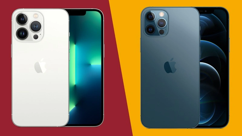 iPhone 12 Pro ra mắt với iOS 14, còn iPhone 13 Pro đi kèm iOS 15 sẵn có