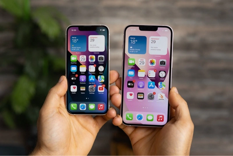So sánh iphone 13 và 13 mini về màn hình