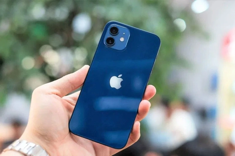 iPhone 12 là thế hệ đầu tiên của Apple hỗ trợ kết nối 5G