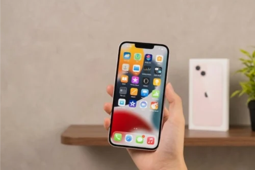 Màn hình Super Retina XDR của iPhone 13 là một trong những linh kiện đắt đỏ nhất trên máy