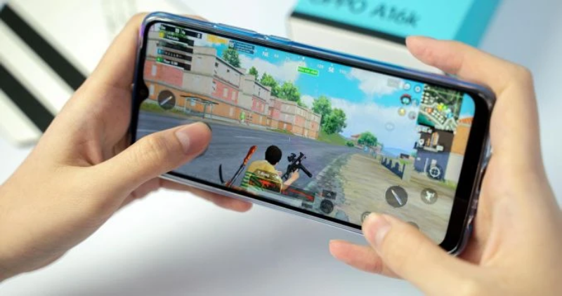 Máy chơi được những tựa game hot