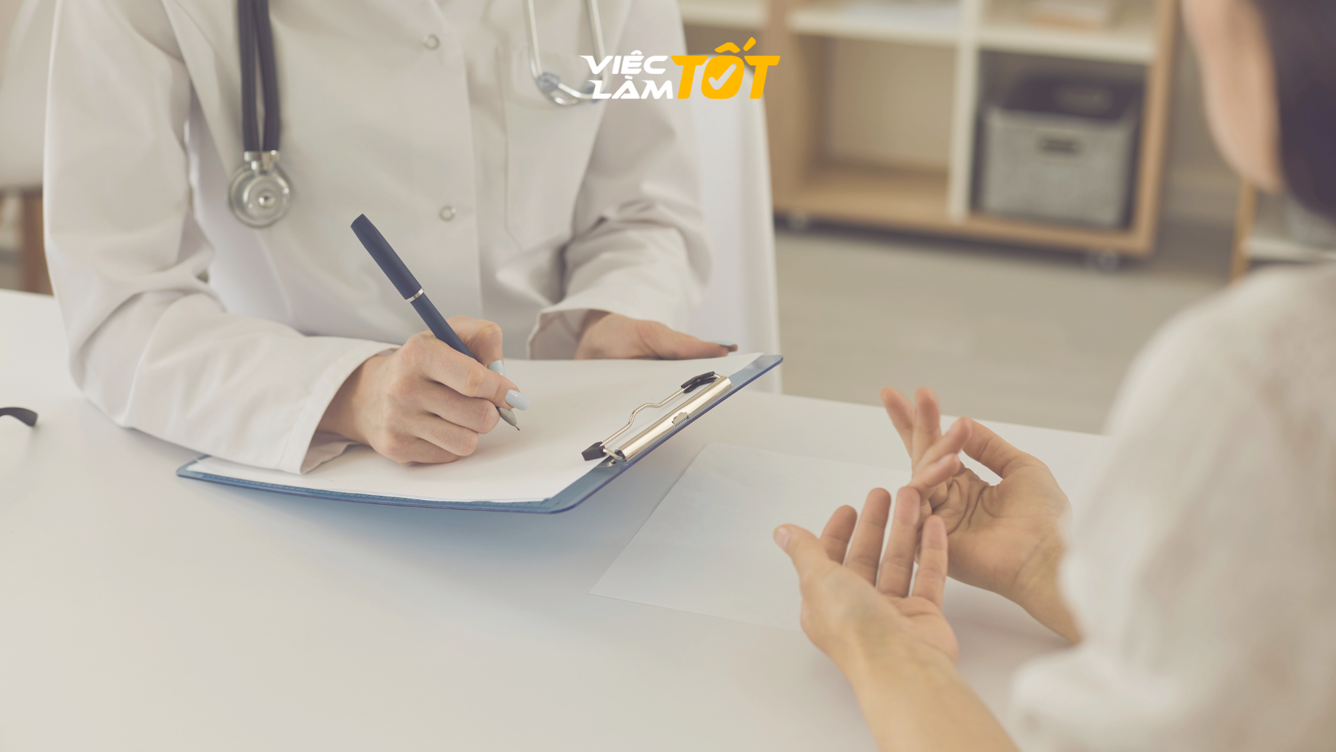 Tổng quan Ngành Chăm Sóc Sức Khỏe