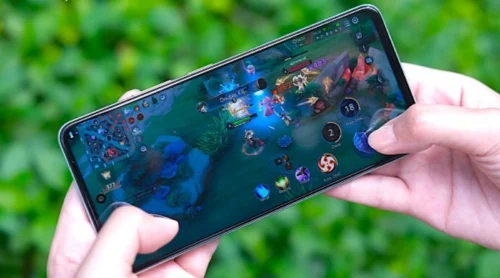 Khám phá điện thoại chơi game tốt dưới 5 triệu mượt mà, pin bền cả ngày