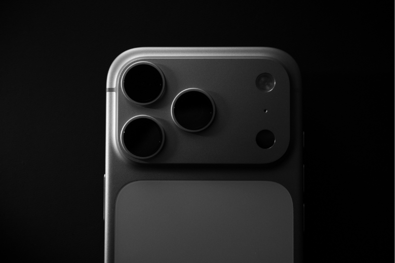 Camera iPhone 17 Pro với bộ ba camera 48MP