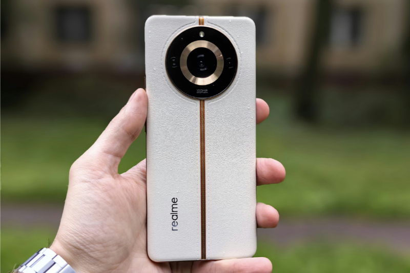 Thiết kế da của Realme